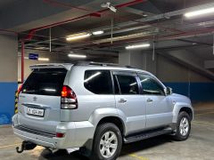 Photo of the vehicle Toyota Land Cruiser Prado