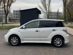 Photo of the vehicle Toyota Ist