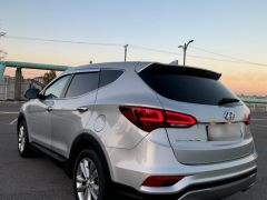 Photo of the vehicle Hyundai Santa Fe