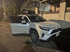 Сүрөт унаа Toyota RAV4