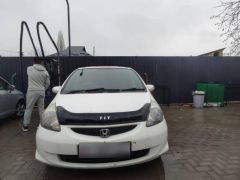 Photo of the vehicle Honda Fit