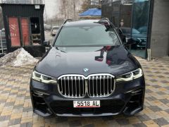 Фото авто BMW X7