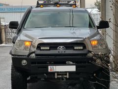 Сүрөт унаа Toyota Tundra