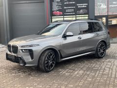 Фото авто BMW X7