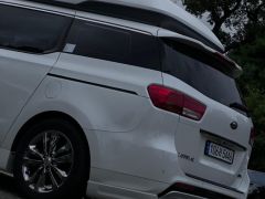 Фото авто Kia Carnival