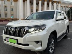 Photo of the vehicle Toyota Land Cruiser Prado