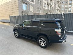 Photo of the vehicle Toyota 4Runner