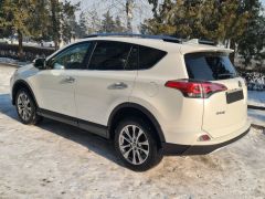 Сүрөт унаа Toyota RAV4