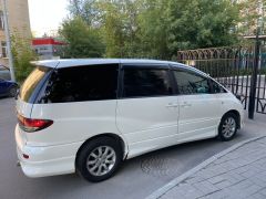 Photo of the vehicle Toyota Estima