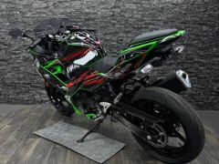 Сүрөт унаа Kawasaki Ninja