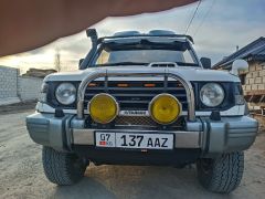 Сүрөт унаа Mitsubishi Pajero