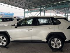 Сүрөт унаа Toyota RAV4