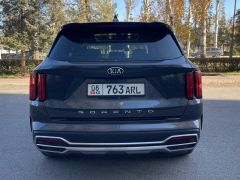 Сүрөт унаа Kia Sorento