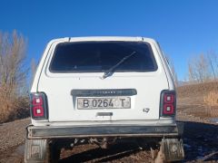 Сүрөт унаа ВАЗ (Lada) 2131 (4x4)