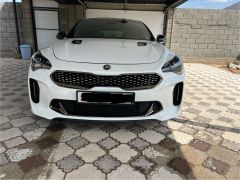 Фото авто Kia Stinger