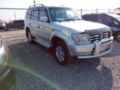 Сүрөт унаа Toyota Land Cruiser Prado