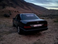 Photo of the vehicle Mercedes-Benz W124