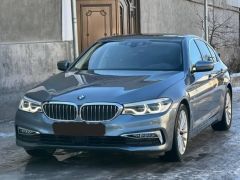 Photo of the vehicle BMW 5 Series