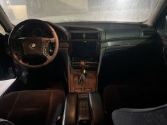 Сүрөт унаа BMW 7 серия