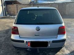 Фото авто Volkswagen Golf