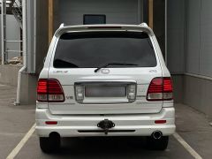 Photo of the vehicle Lexus LX