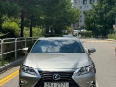 Сүрөт унаа Lexus ES