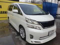 Фото авто Toyota Vellfire