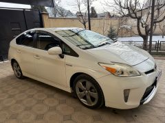 Сүрөт унаа Toyota Prius