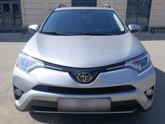 Сүрөт унаа Toyota RAV4