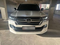 Сүрөт унаа Toyota Land Cruiser