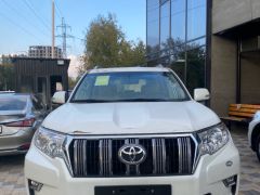 Сүрөт унаа Toyota Land Cruiser Prado