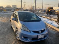 Photo of the vehicle Honda Fit