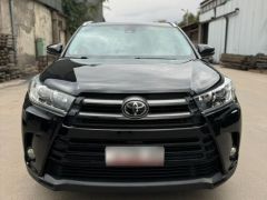 Сүрөт унаа Toyota Highlander