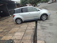 Photo of the vehicle Toyota Ist