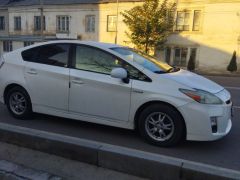 Фото авто Toyota Prius