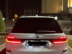 Фото авто BMW X7