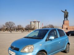 Сүрөт унаа Toyota Vitz