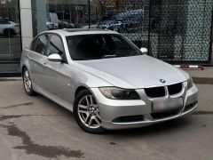 Photo of the vehicle BMW 3 Series