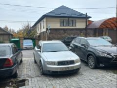 Сүрөт унаа Audi A4