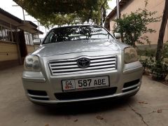 Сүрөт унаа Toyota Avensis