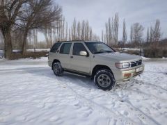 Сүрөт унаа Nissan Pathfinder