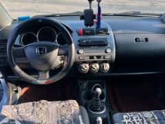 Сүрөт унаа Honda Jazz