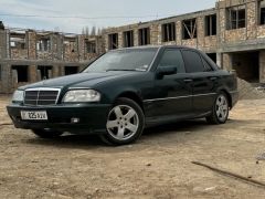 Сүрөт унаа Mercedes-Benz C-Класс