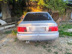 Photo of the vehicle Audi 100