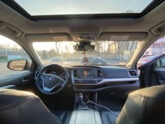 Сүрөт унаа Toyota Highlander