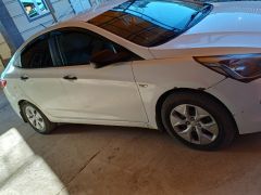 Сүрөт унаа Hyundai Solaris