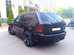 Сүрөт унаа Jeep Grand Cherokee SRT8