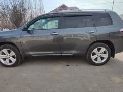 Photo of the vehicle Toyota Highlander