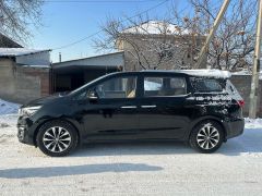 Фото авто Kia Carnival