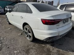 Сүрөт унаа Audi A4